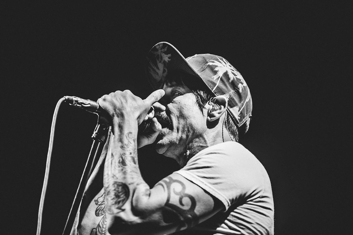 Foto Anthony Kiedis cantando